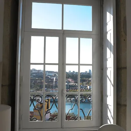 Pensjonat Mo House 3*