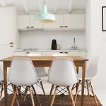Pensión Mo House