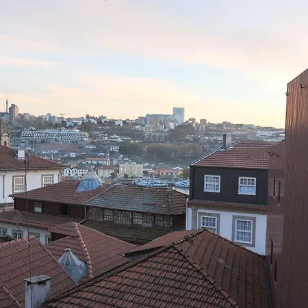 Mo House 4* Porto