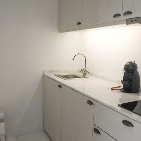 Mo House 4*