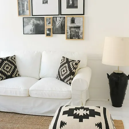 Mo House 3* Porto