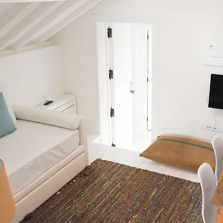 Mo House 4*