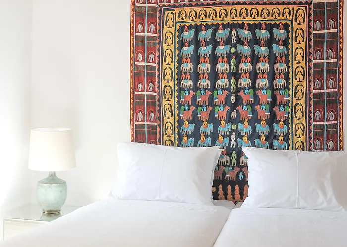 Guest house Mo House 4*