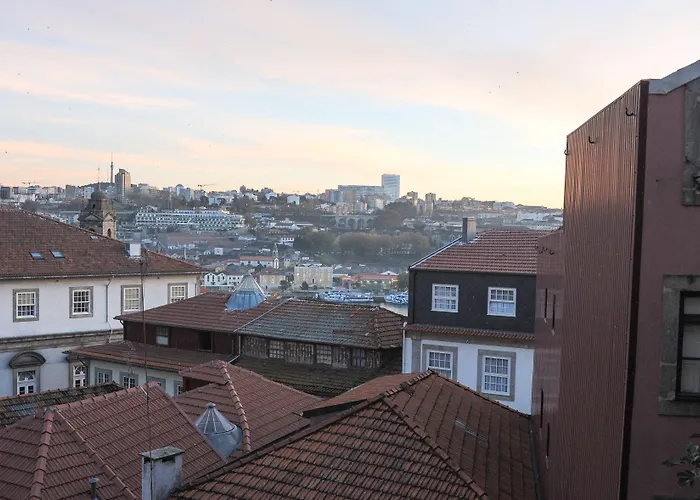 Mo House 4* Porto